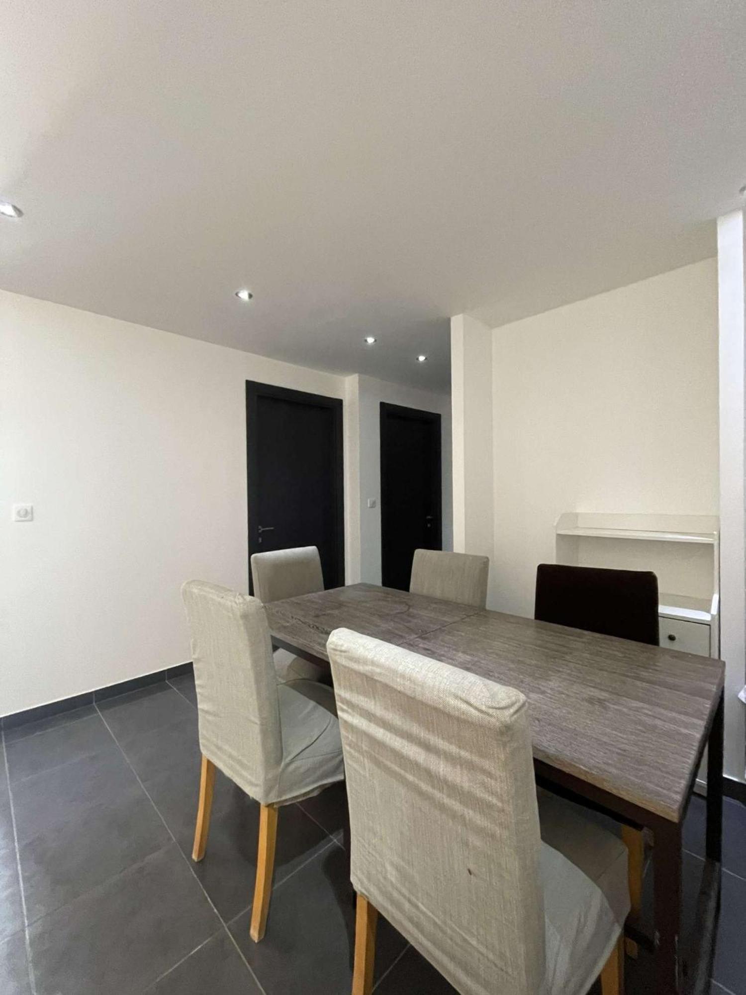 Appartement Neuf, 2 Chambres, Terrasse Plein Sud A 생트막시메 외부 사진